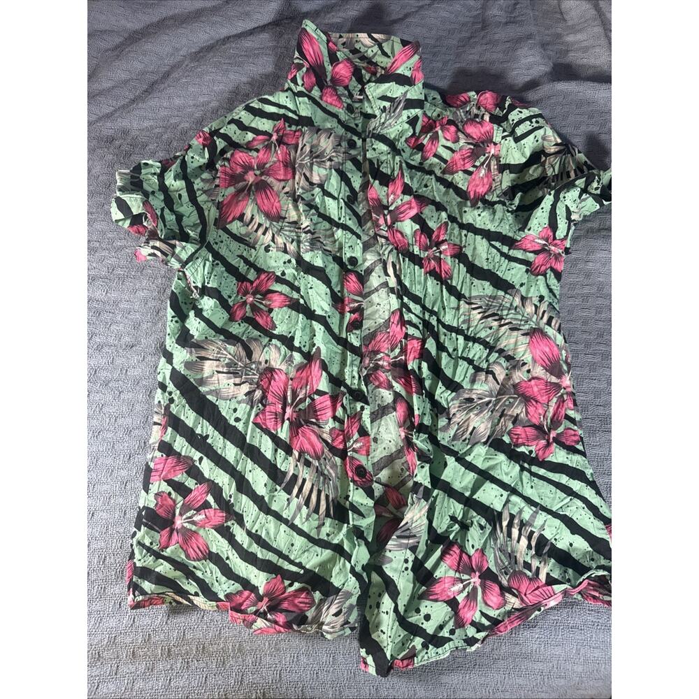 Neff Men’s Hawaiian Shirt size Medium